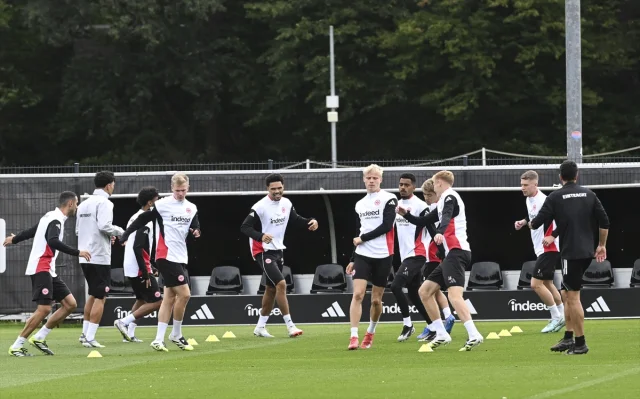 Eintracht Frankfurt ve Galatasaray'ın Dev Maçına Saatler Kala Heyecan Dorukta