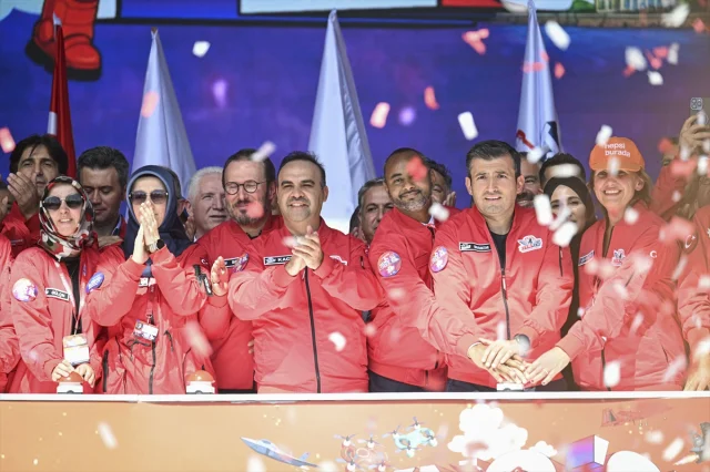 Türkiye'nin Yükselen Teknoloji Hamlesi Gençlerle Buluşuyor