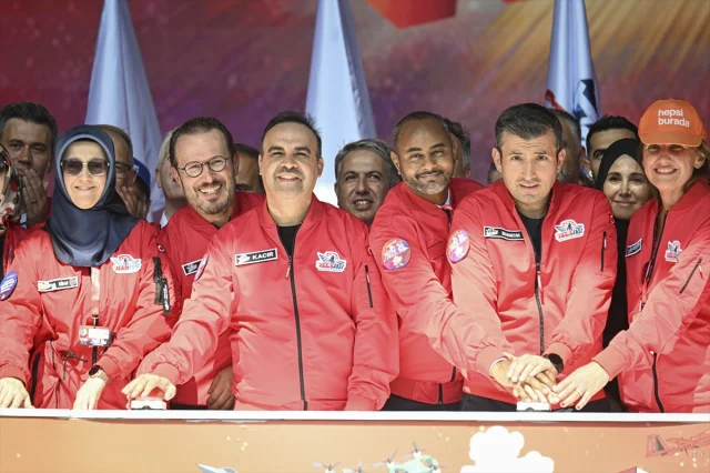 Türkiye'nin Yükselen Teknoloji Hamlesi Gençlerle Buluşuyor