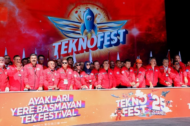Türkiye'nin Yükselen Teknoloji Hamlesi Gençlerle Buluşuyor