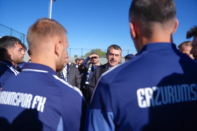 Yusuf Tekin'den Erzurumspor'a Anlamlı Ziyaret