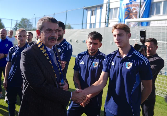 Yusuf Tekin'den Erzurumspor'a Anlamlı Ziyaret