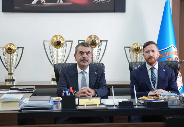 Yusuf Tekin'den Erzurumspor'a Anlamlı Ziyaret