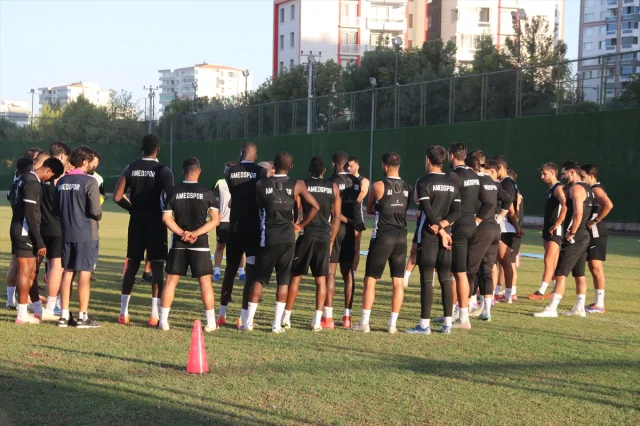 Amed Sportif Faaliyetler'den Şampiyonluk Yolu: Sakaryaspor Maçı Öncesi Hazırlıklar Yoğunlaştı