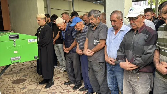 Karabük’te Gece Yarısı Korkunç Bıçaklı Kavga