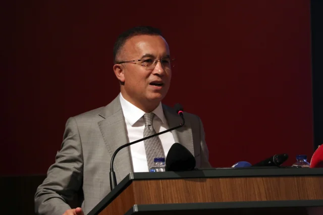 Gaziantep Halı Tasarım Yarışması Büyüledi: Genç Yetenekler Yükseliyor