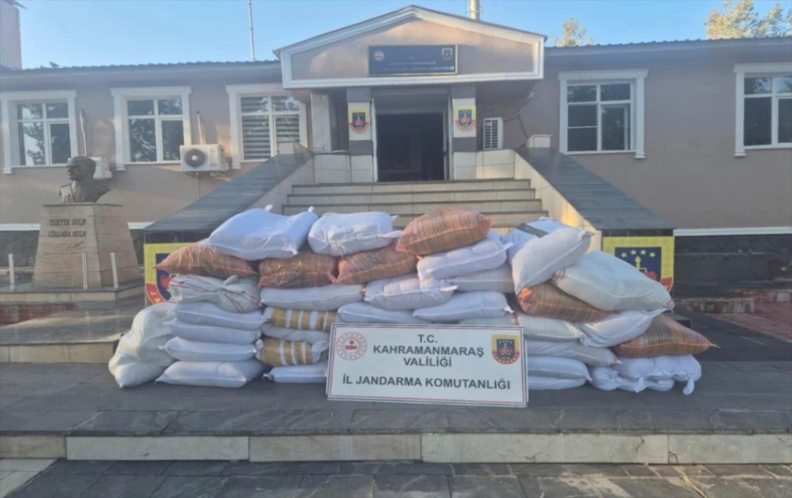 Kahramanmaraş'ta Büyük Operasyon: Çok Sayıda Kaçak Madde Ele Geçirildi