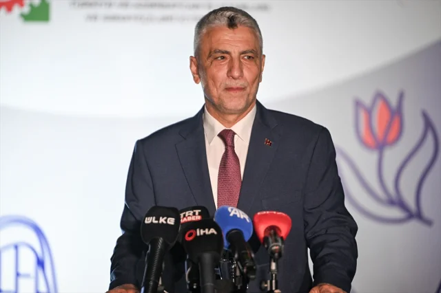 Bakan Bolat Azerbaycan'da Ekonomik İşbirliğinin Geleceğine Dair Önemli Açıklamalarda Bulundu