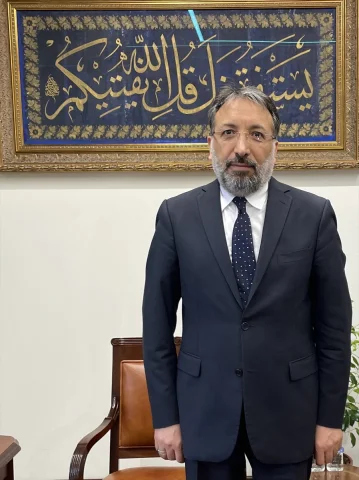 Diyanet İşleri Başkanlığı'na Şaşırtan Bir İsim Atandı