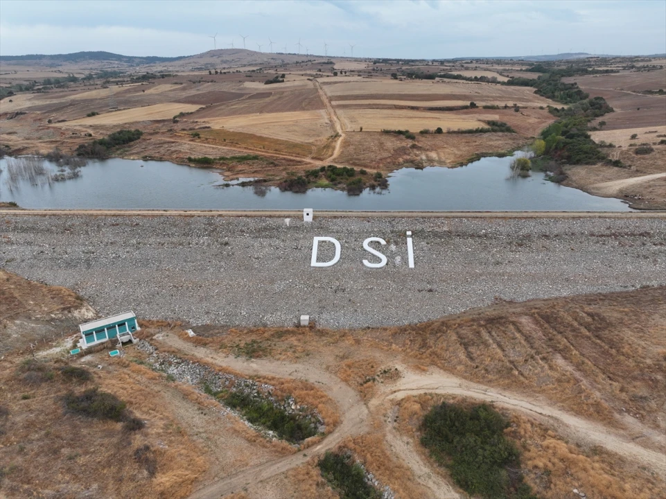 Edirne'de Kuraklık Tehlikesi: Göletlerde Su Seviyesi Alarm Veriyor