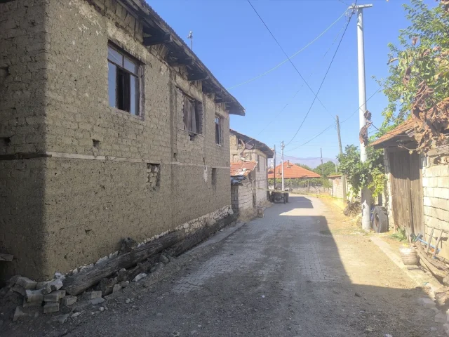 Denizli'de Şüpheli Ölüm Zihni Sorularla Dolu