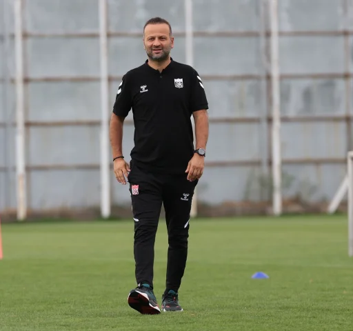 Sivasspor'un Vanspor Maçı Öncesi Hazırlıkları Tam Gaz Devam Ediyor