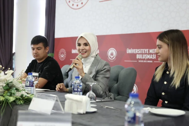 Bakan Göktaş'ın Gençlere Verdiği Söz Gündem Oldu