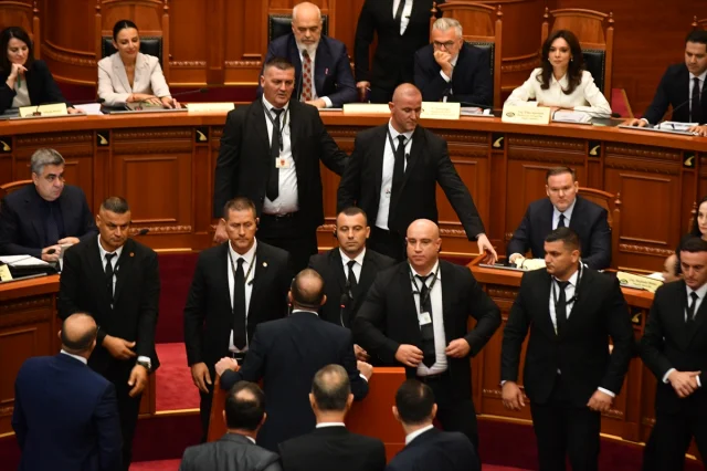 Arnavutluk'ta Yeni Dönem Başlıyor: Seçimden Aylar Sonra Hükümet Kuruldu