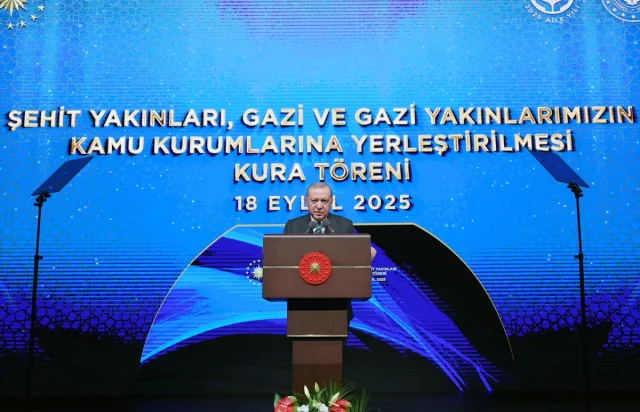 Cumhurbaşkanı Erdoğan Şehit ve Gazi Yakınlarına Seslendi: "Sizler Bizim Emanetimizsiniz"
