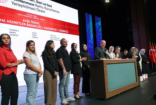 Cumhurbaşkanı Erdoğan Şehit ve Gazi Yakınlarına Seslendi: "Sizler Bizim Emanetimizsiniz"