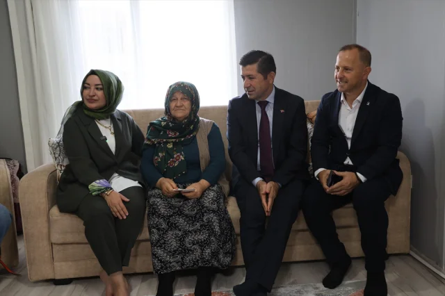 Cumhurbaşkanı Erdoğan'dan Şehit Ailesine Anlamlı Ziyaret