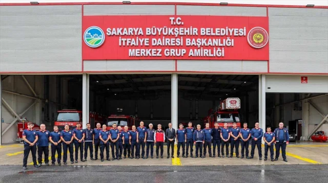 Sakarya'nın İtfaiye Kahramanları Yangınlara Meydan Okuyor