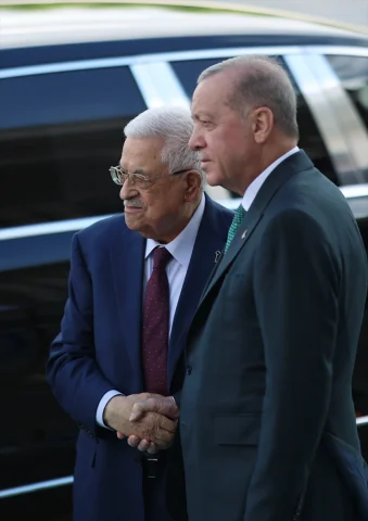 Erdoğan ve Abbas'ın Sürpriz Buluşması: Filistin Meselesinde...