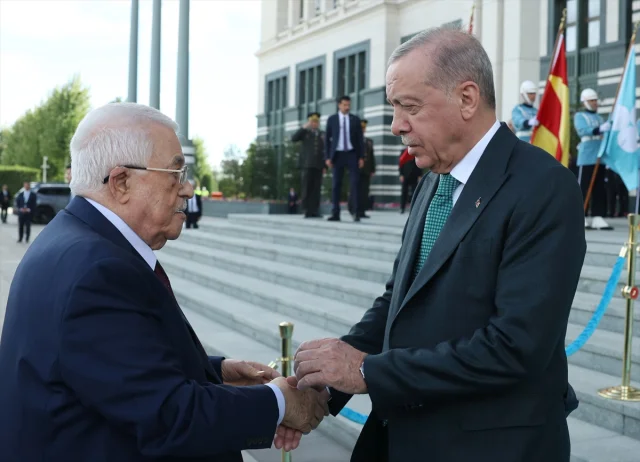 Erdoğan ve Abbas'ın Sürpriz Buluşması: Filistin Meselesinde Yeni Adımlar