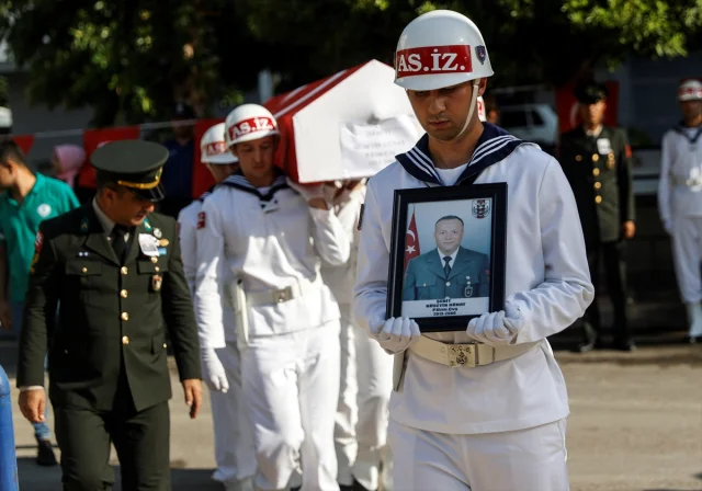 Mersin Şehidi Hüseyin Günay için Son Görevde Duygusal Anlar