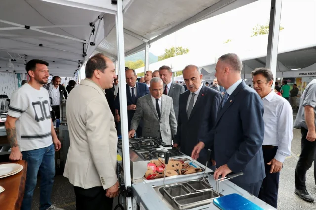 Ordu Ticaret Festivali Coşkuyla Başladı: Büyük Sürprizler Ka...