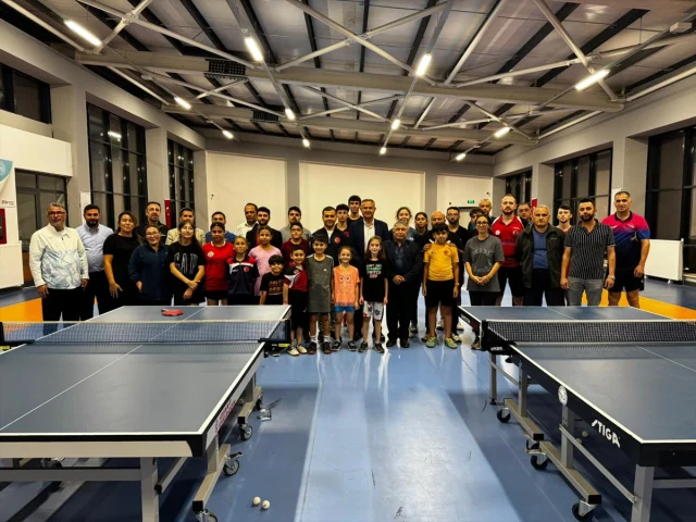 Kerim Koç'tan Ankara'daki Masa Tenisi Sporcularına Moral Ziy...