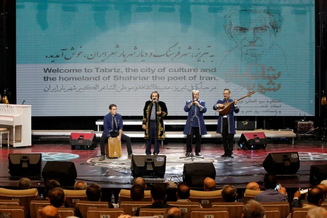 Ünlü Şair Şehriyar'ın Anısına Görkemli Tebriz Kongresi