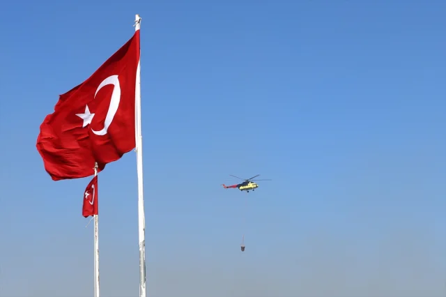 Antalya Alanya'da Tehlike Büyüyor: Orman Yangını Hız Kesmeden Devam Ediyor