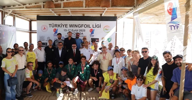 Gökçeada'da Rüzgar Kanatlarına Zafer: Türkiye Wingfoil Ligi...