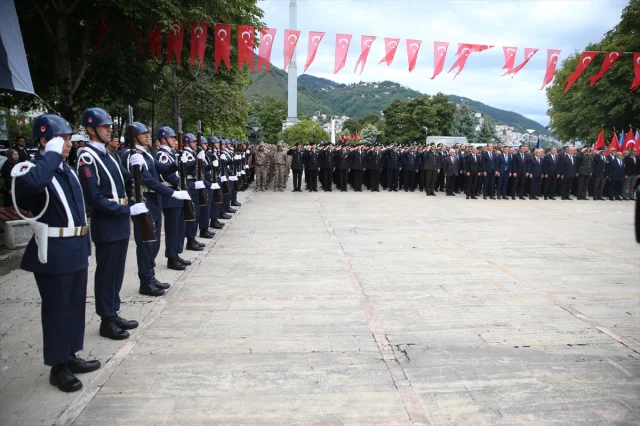 Gaziler Günü Karadeniz'de Coşkulu Törenlerle Kutlandı