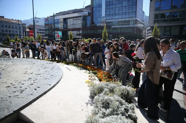 Bosna Hersek'te Beyaz Güvercinler Gazzeli Çocukların Anısına...