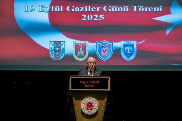 Bakan Güler'den Gaziler Günü'nde Çarpıcı Mesajlar