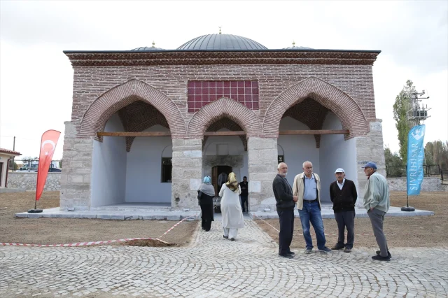 Eskişehir'de Tarihi Cami Görkemli Törenle İbadete Açıldı