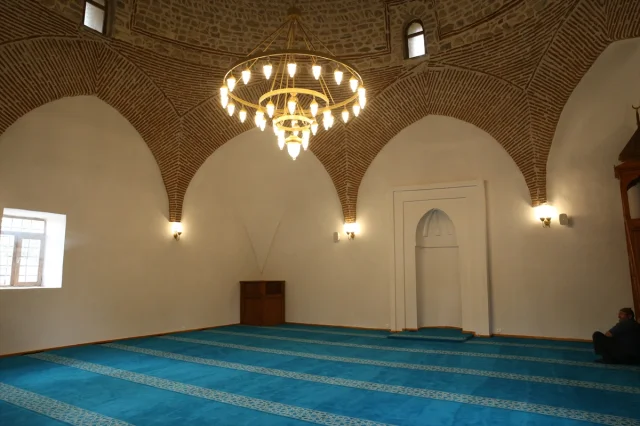 Eskişehir'de Tarihi Cami Görkemli Törenle İbadete Açıldı