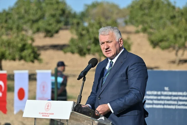 Ayanlar Höyük'te Keşif Heyecanı Japon Prensesin Katılımıyla Başladı