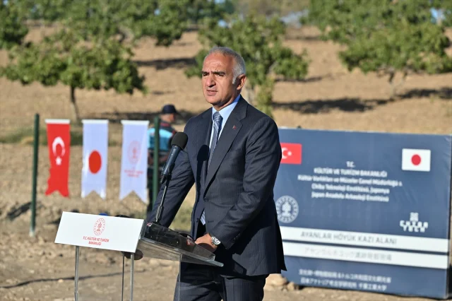 Ayanlar Höyük'te Keşif Heyecanı Japon Prensesin Katılımıyla Başladı