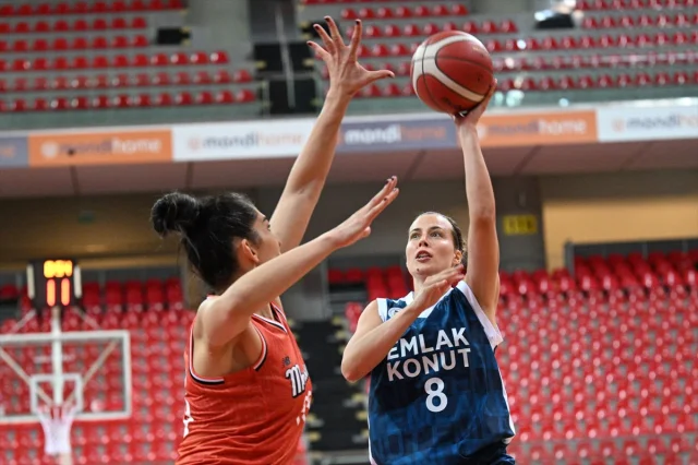19. Erciyes Kupası'nda Nefes Kesen Kadınlar Basketbol Maçı