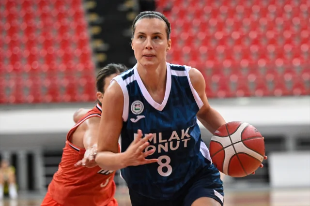 19. Erciyes Kupası'nda Nefes Kesen Kadınlar Basketbol Maçı