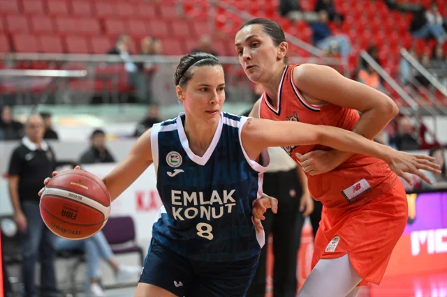 19. Erciyes Kupası'nda Nefes Kesen Kadınlar Basketbol Maçı