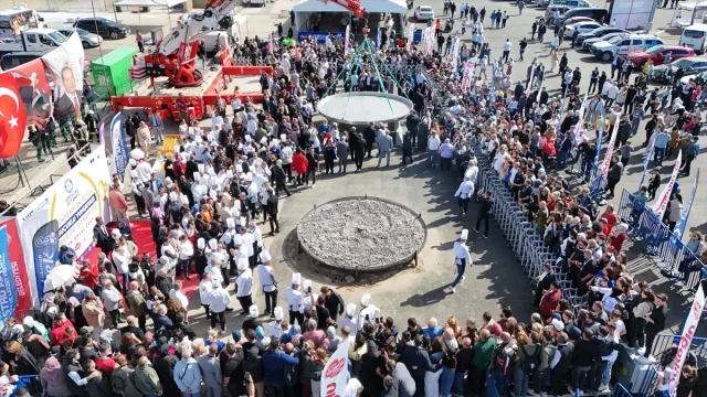 Gastro Afyon Festivali Başladı: Dev Lezzetler ve Rekorlar Bir Arada