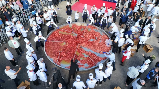 Gastro Afyon Festivali Başladı: Dev Lezzetler ve Rekorlar Bir Arada