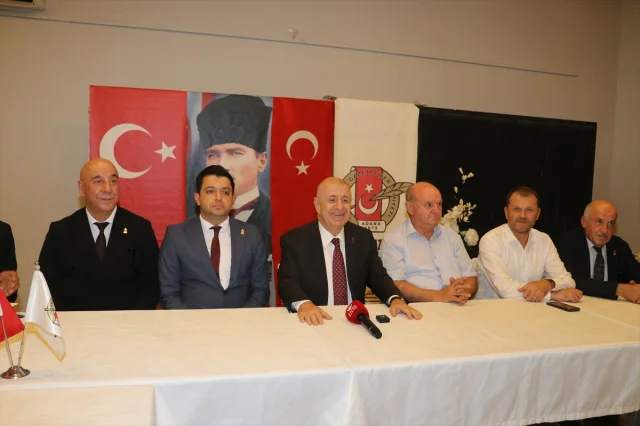 Ümit Özdağ Adana Çıkarmasıyla Gündemde Merak Edilen Temaslar