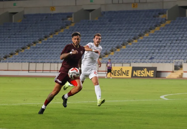 Hatayspor ve Boluspor Arasında Gol Dolu Beraberlik