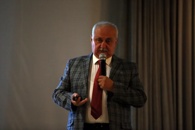 Bursa'da Sağlık ve Su Konferansı Büyük İlgi Gördü