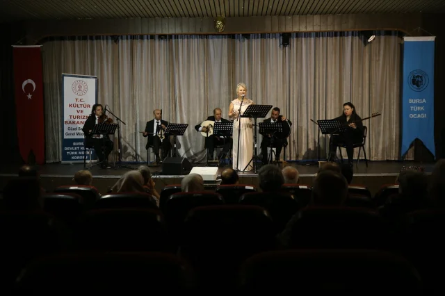 Bursa'da Sağlık ve Su Konferansı Büyük İlgi Gördü