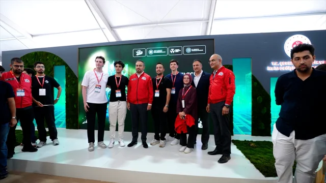 TEKNOFEST'te Çevre ve Şehircilik Bakanlığının Yenilikçi Projeleri İlgi Odağı Oldu