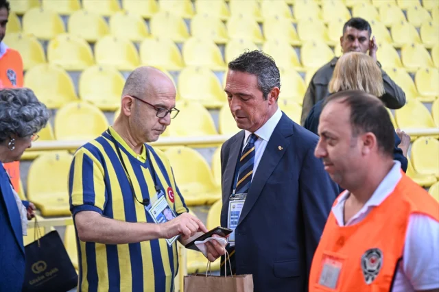 Fenerbahçe Kongresi Neler Getirdi: Tarihi Anlar ve Kritik Kararlar