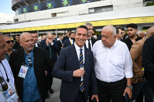 Fenerbahçe Kongresi Neler Getirdi: Tarihi Anlar ve Kritik Kararlar