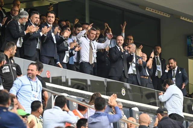 Fenerbahçe Kongresi Neler Getirdi: Tarihi Anlar ve Kritik Kararlar